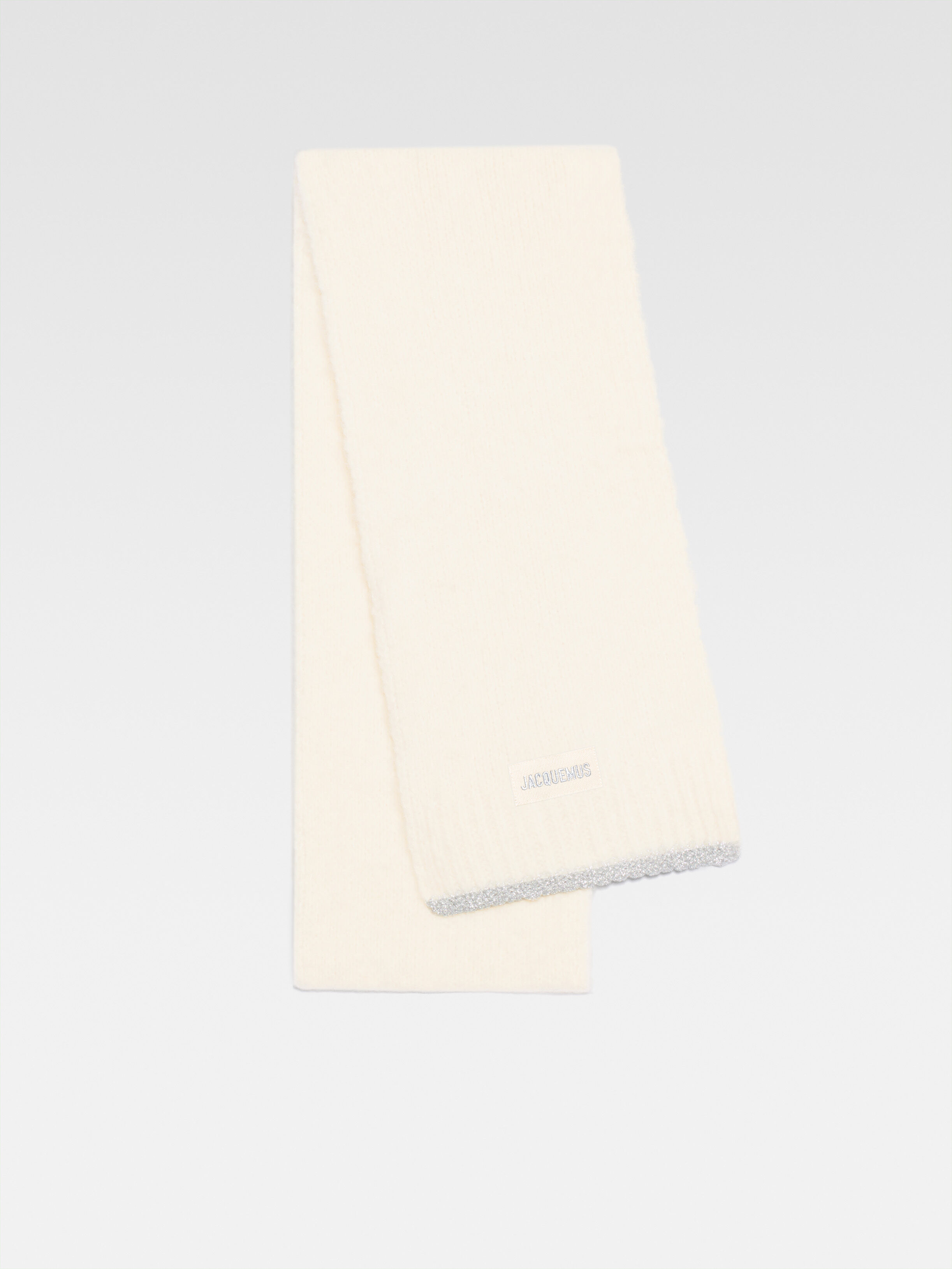 

Пушистый шарф JACQUEMUS The Paoli scarf, белый