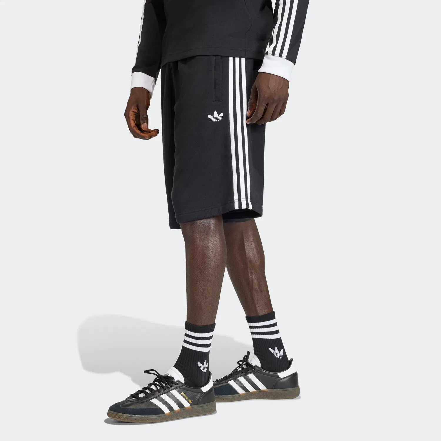 Мужские шорты с тремя полосками от Adidas