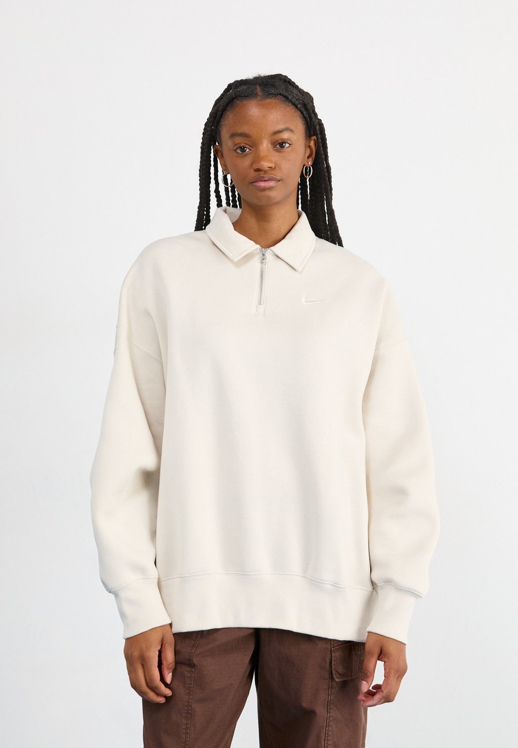 

Толстовка Nike Sportswear, молочный