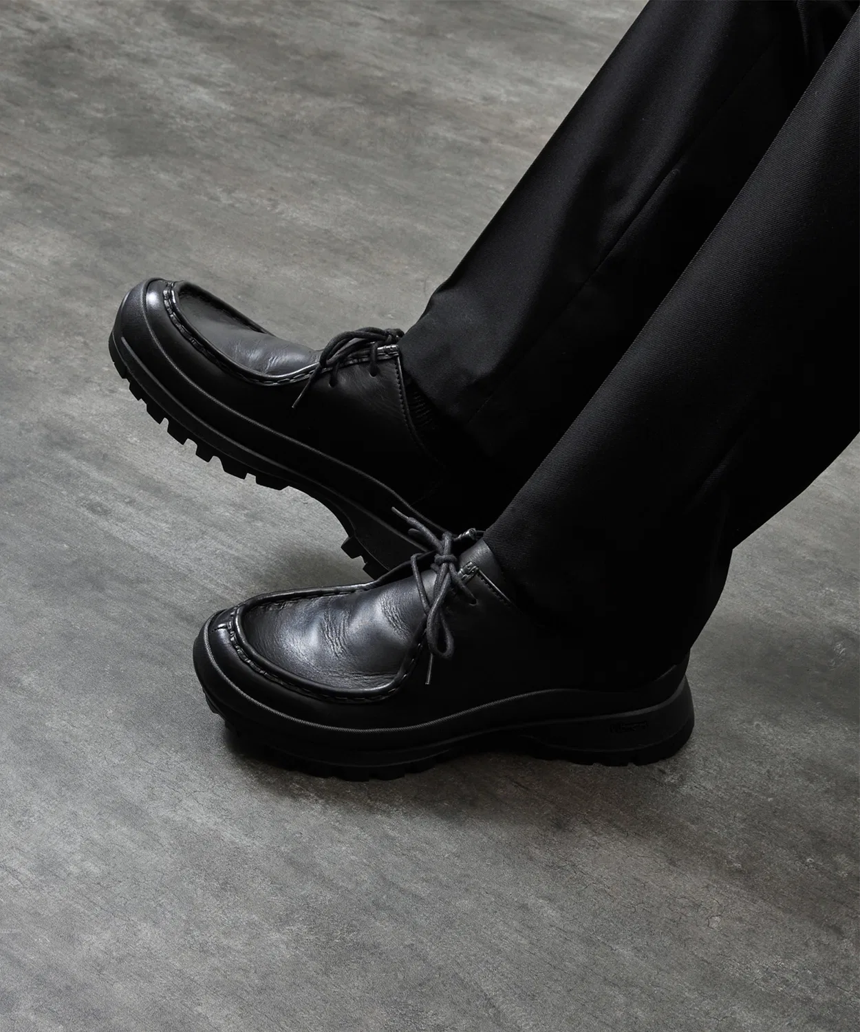 Ботинки тирольские PADRONE на подошве Vibram, из стеариновой кожи, черные — фото 3