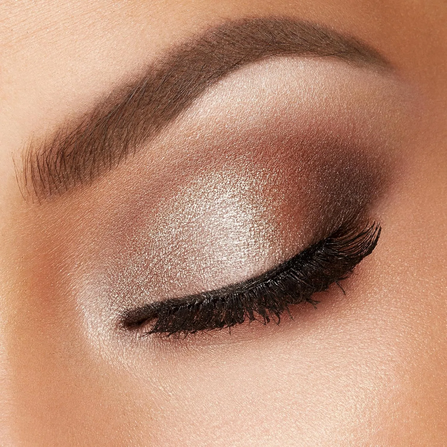 Высокопигментированные тени для век KIKO Milano, 22 Sparkling Shell — фото 3