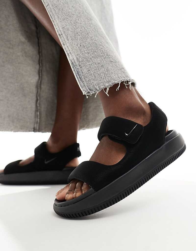 

Черные сандалии Nike Calm