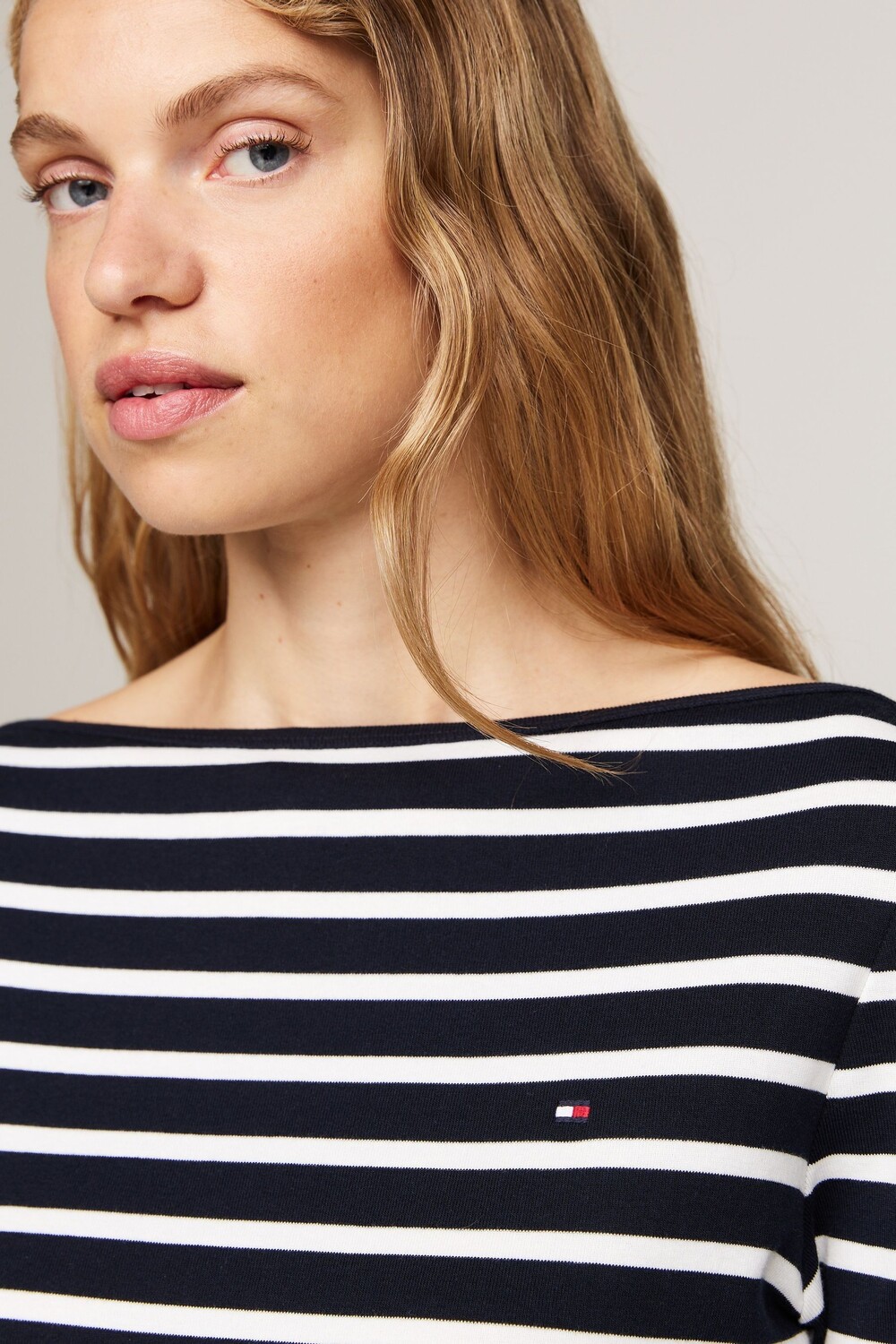 Новая футболка Cody slim boat Tommy Hilfiger, коричневый — фото 4