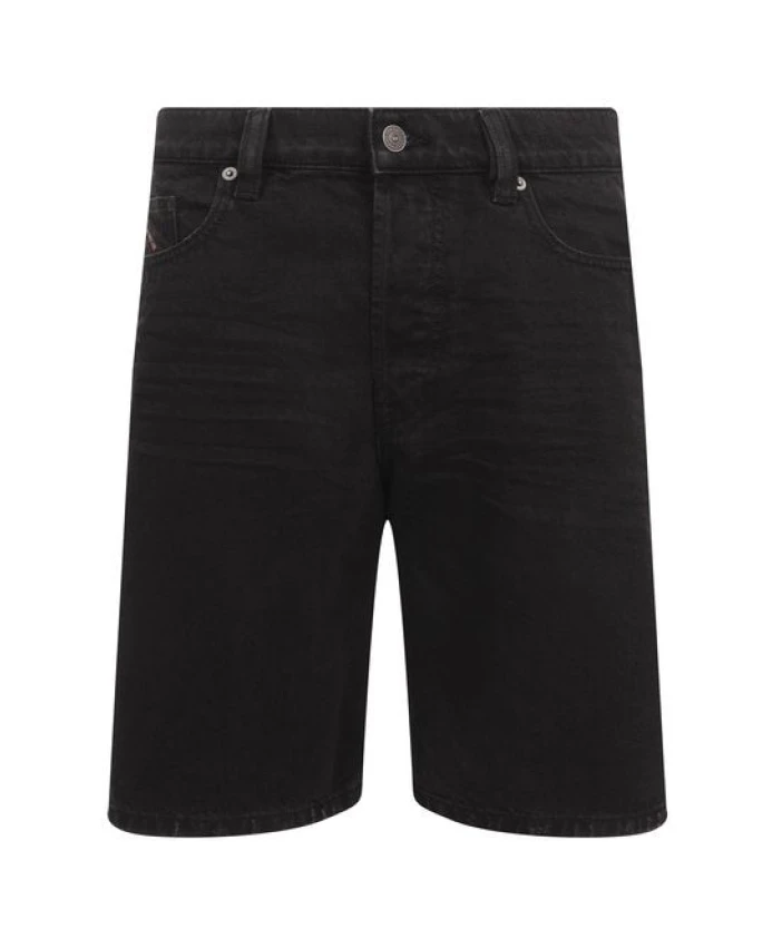 

Джинсовые шорты прямого кроя, застежка на пуговицы. Diesel, черный