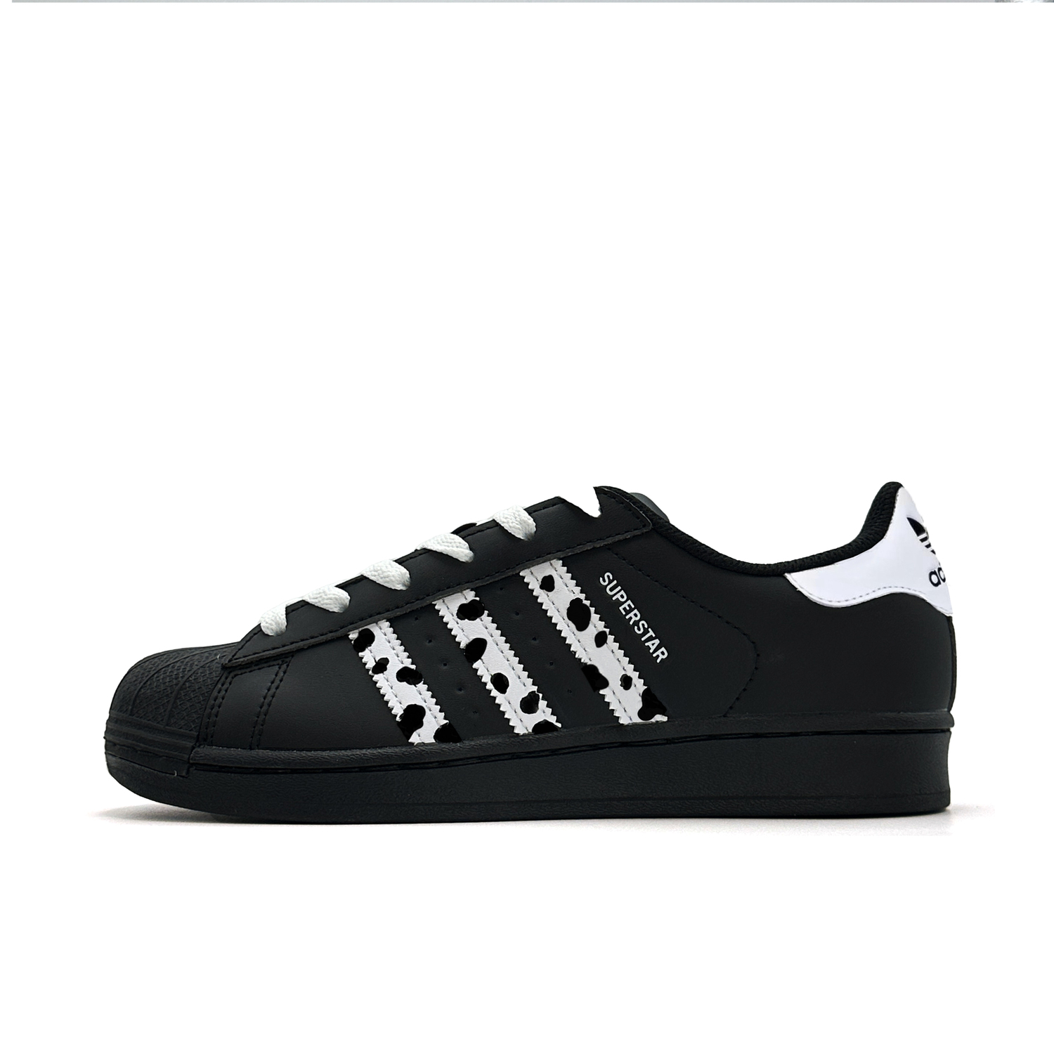 

Adidas Originals Superstar 2 Spotted Cows устойчивые к истиранию низкие детские скейтбординг кроссовки black white для подростков