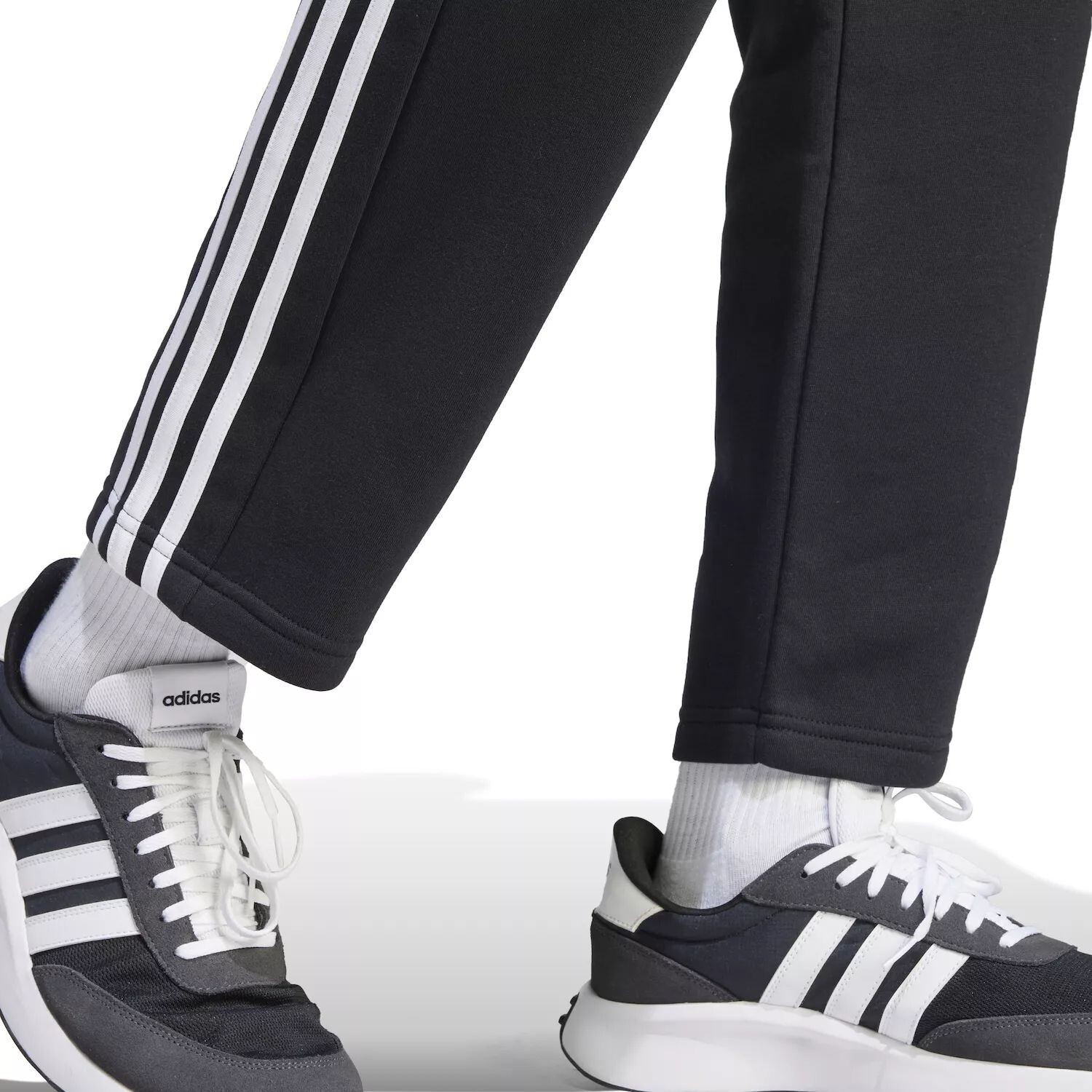 Мужские флисовые брюки с 3 полосками и открытым подолом adidas Essentials — фото 3