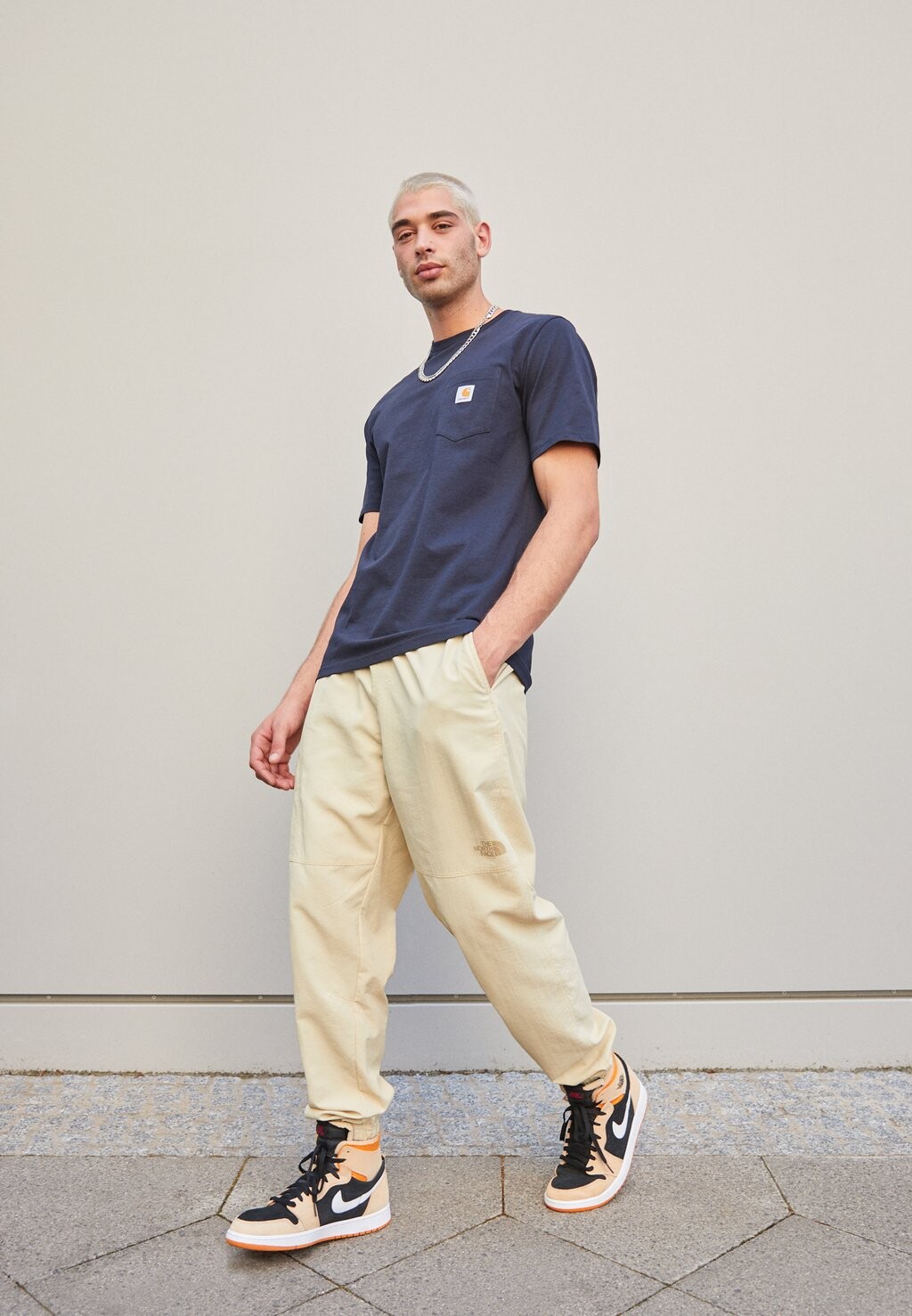 

Базовая футболка Pocket Carhartt WIP, цвет dark navy