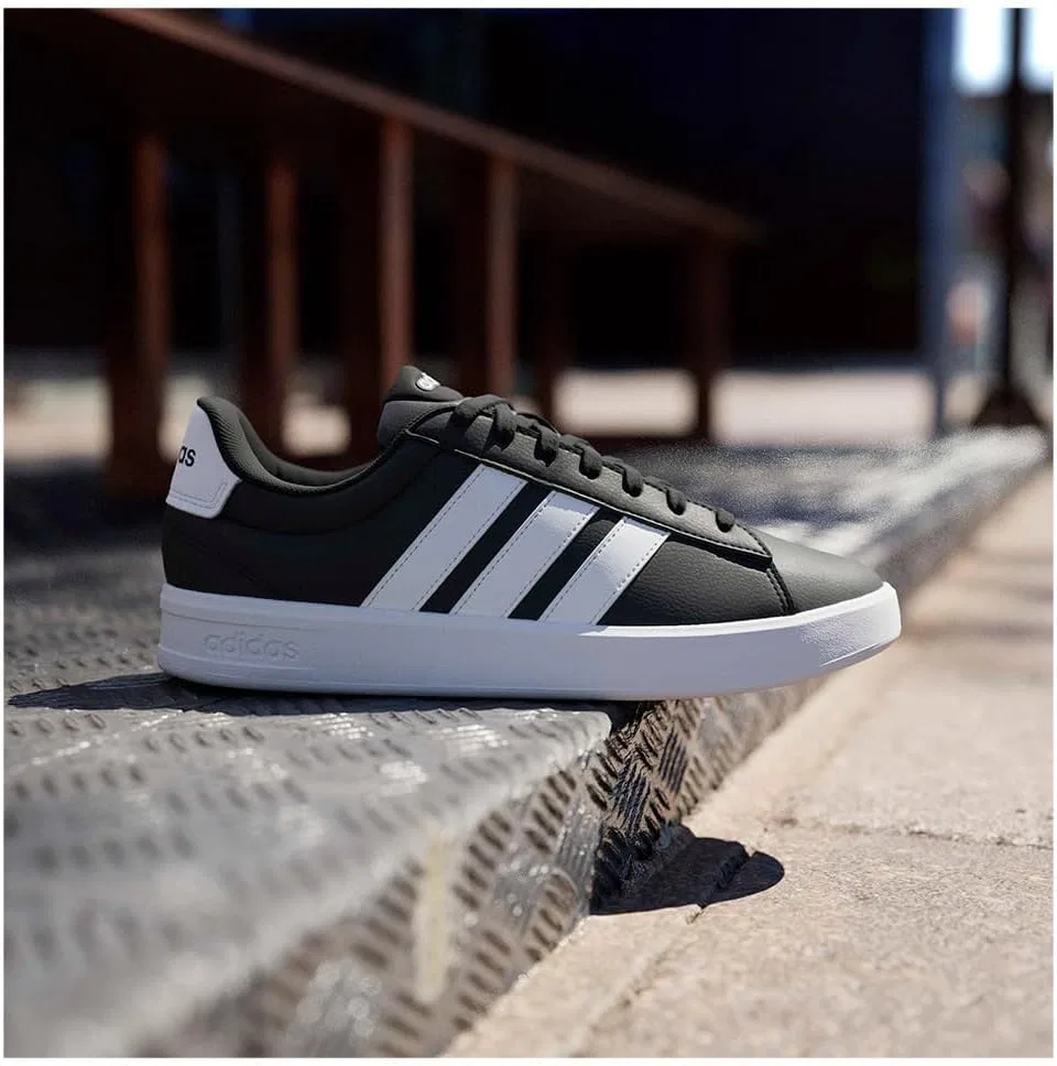 Мужские кроссовки Adidas Grand Court 3.0, Core Black Ftwr White Ftwr White — фото 2
