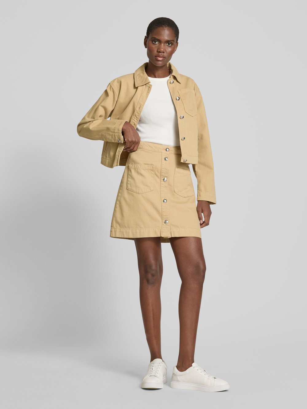 

Юбка джинсовая с накладными карманами модель «Рикуса» HUGO, песочный