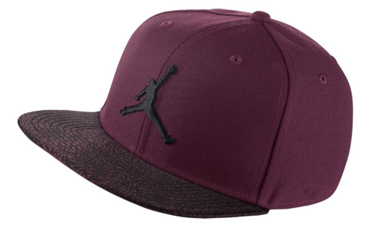 

Кепка унисекс Jordan Air Jordan 3, Fuchsia