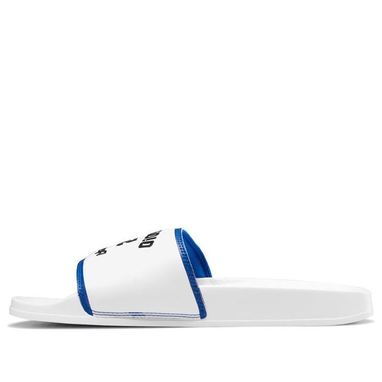 

Шлепанцы Reebok OIOI x Classic Slide 'White Blue', синий