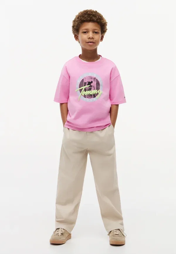 Футболка Tommy Hilfiger Seasonal Graphic T-Shirt SS Print, розовая маргаритка