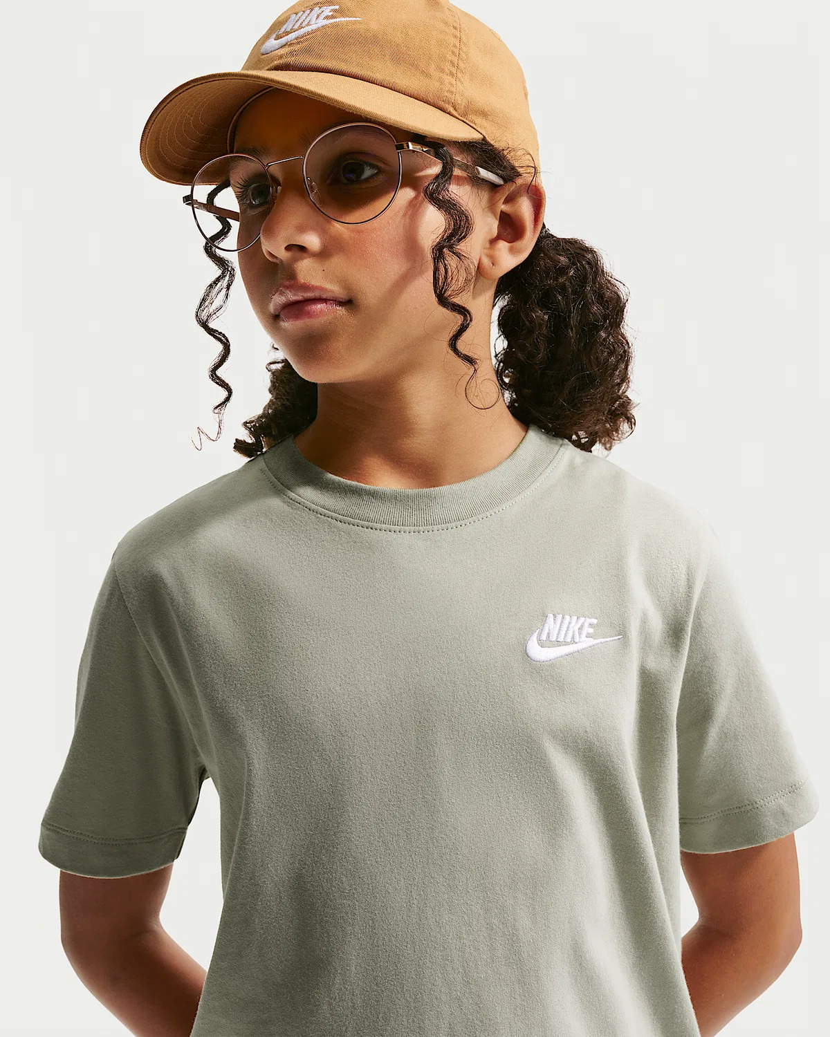 Детская футболка Nike Sportswear, Spruce Fog/White — фото 3