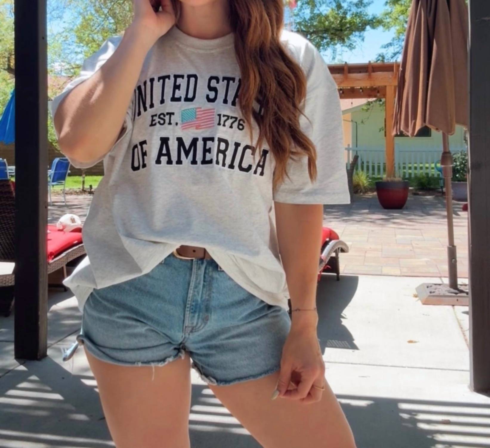 

Футболка с флагом Соединенных Штатов Америки жемчужно-серого цвета Sunkissed Coconut, жемчужно-серый