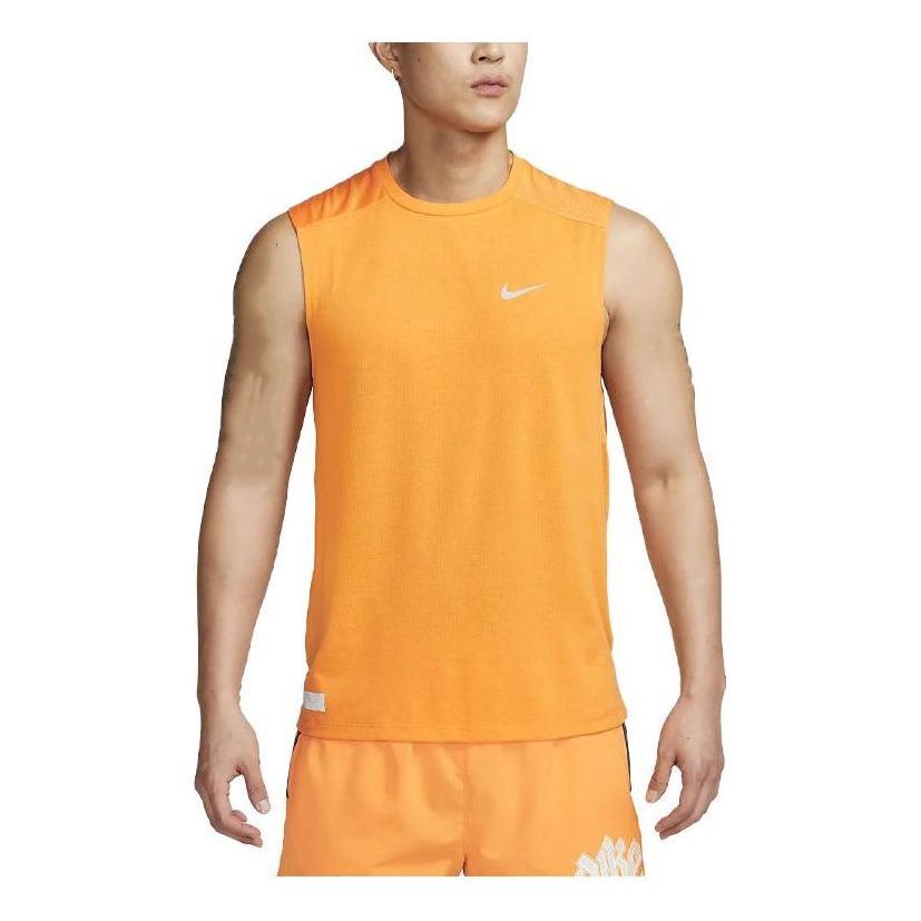

Топ Nike Dri-fit Run Division Rise 365 Tops 'Orange' DX0852-836, оранжевый