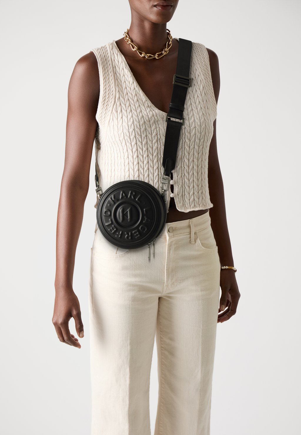 

Сумка через плечо CIRCLE TREND ROUND BAG UNISEX - Across body bag KARL LAGERFELD, черный
