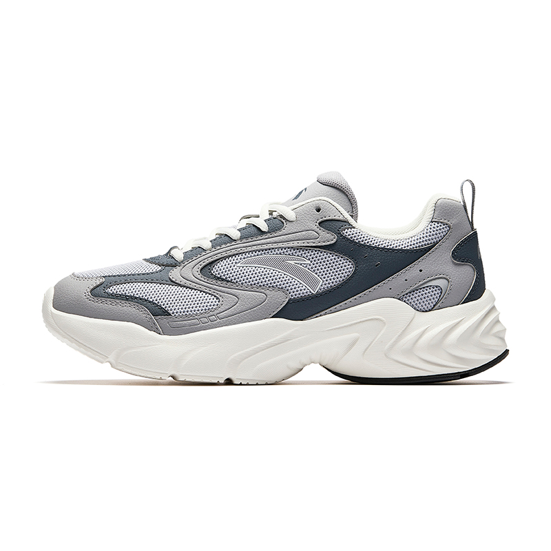 

Низкие массивные кроссовки мужские ANTA, светло-серый