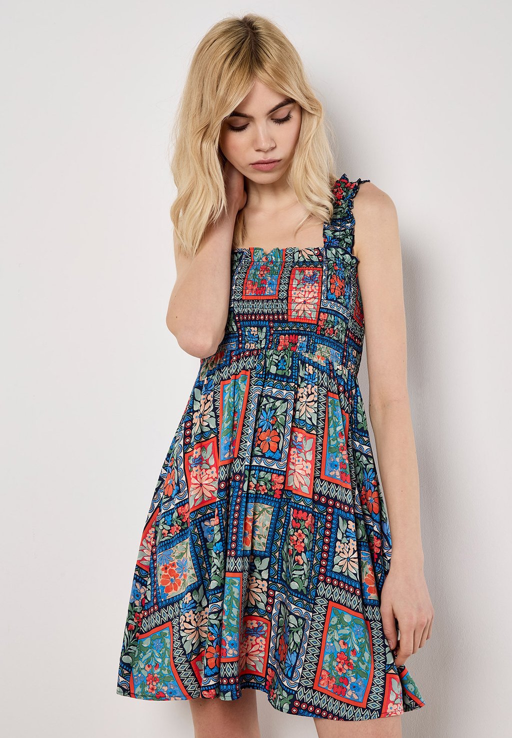 

Повседневное платье Apricot, темно-синий