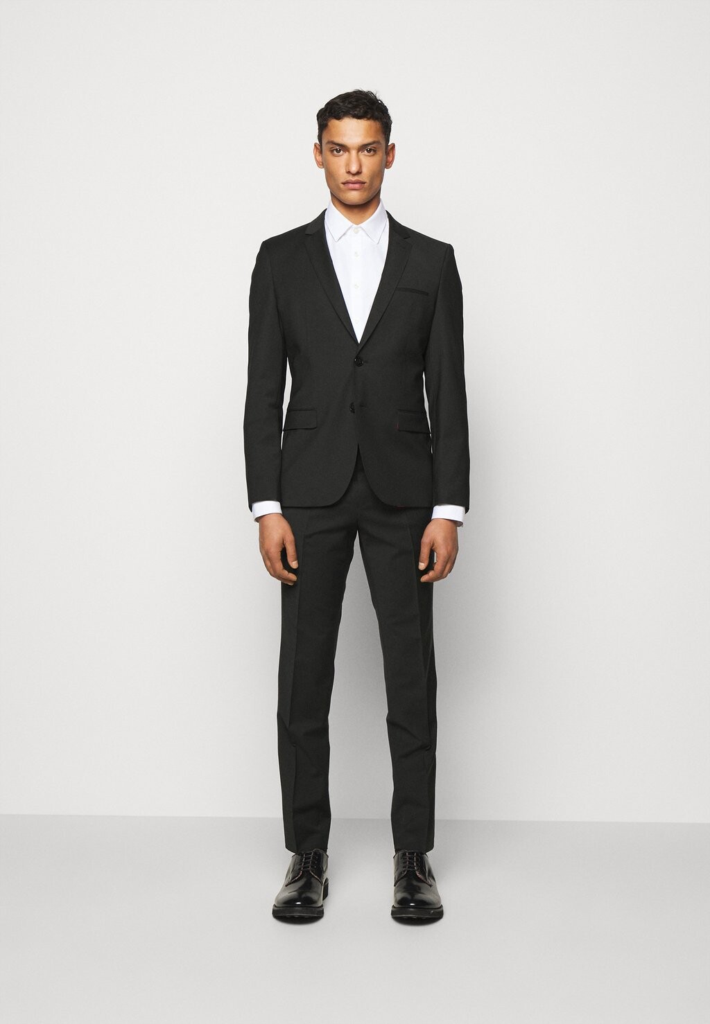 

Костюм ARTI HESTEN HUGO, цвет black