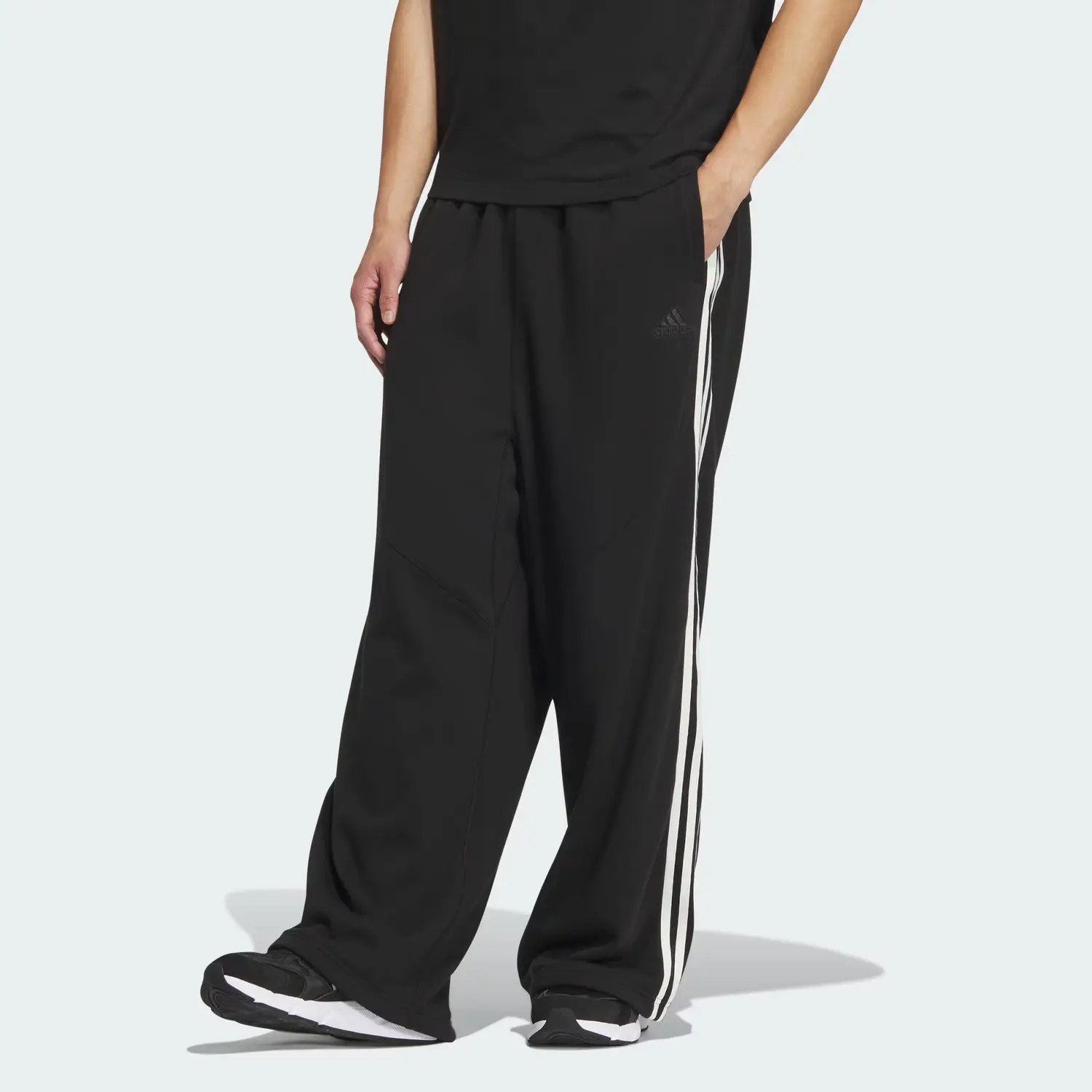 

Повседневные брюки мужские черные Adidas, черный