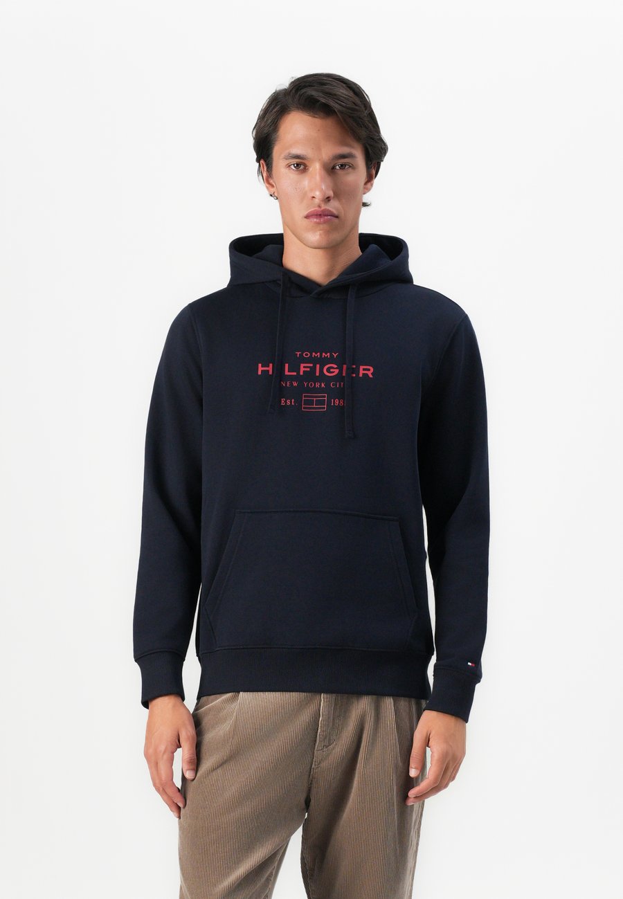 

Толстовка Tommy Hilfiger OVAL GRAPHIC HOODIE UNISEX, Desert Sky/Dark Blue