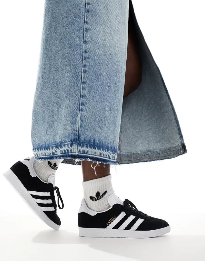 Черные кроссовки adidas Originals Gazelle с белой отделкой — фото 3