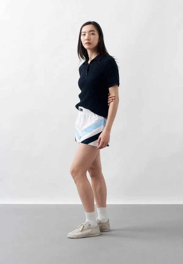 Шорты Lacoste Blanc, Классические хлопковые шорты, Белые — фото 2