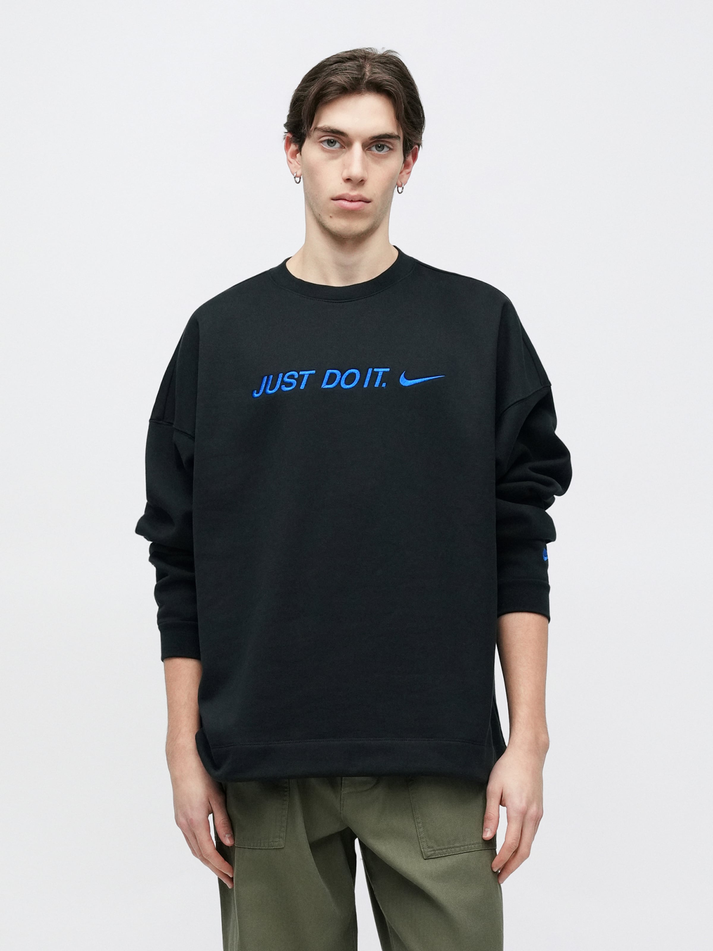 Nike Sportswear Свитшот 'CLUB' в черном цвете — фото 2