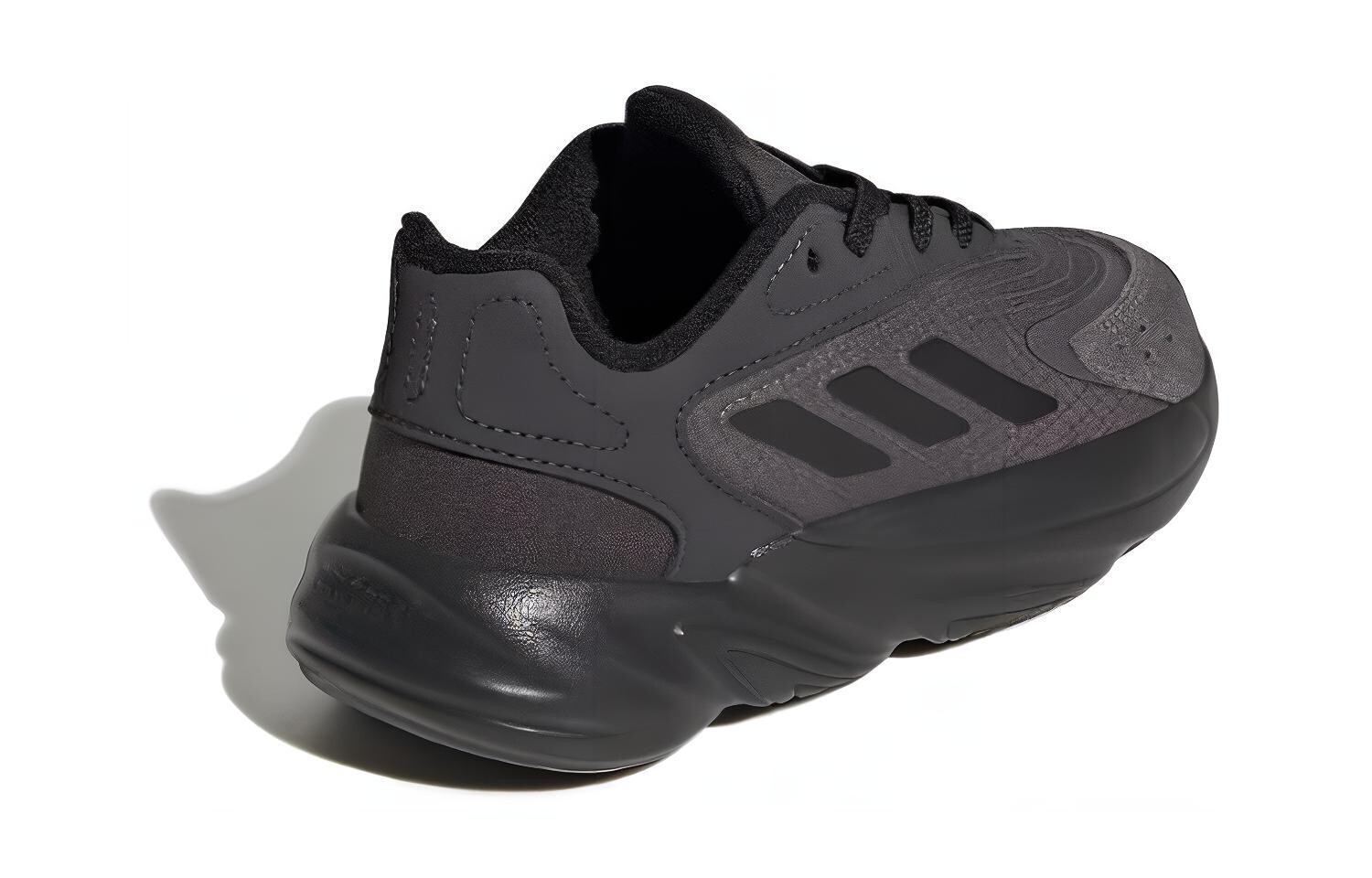 Кроссовки Adidas Originals Ozelia Lifestyle Kids Low-top, черный — фото 4