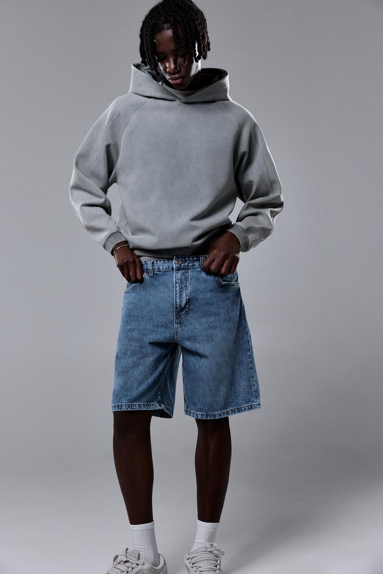

Мешковатые джинсовые шорты-бермуды Pull And Bear, синий