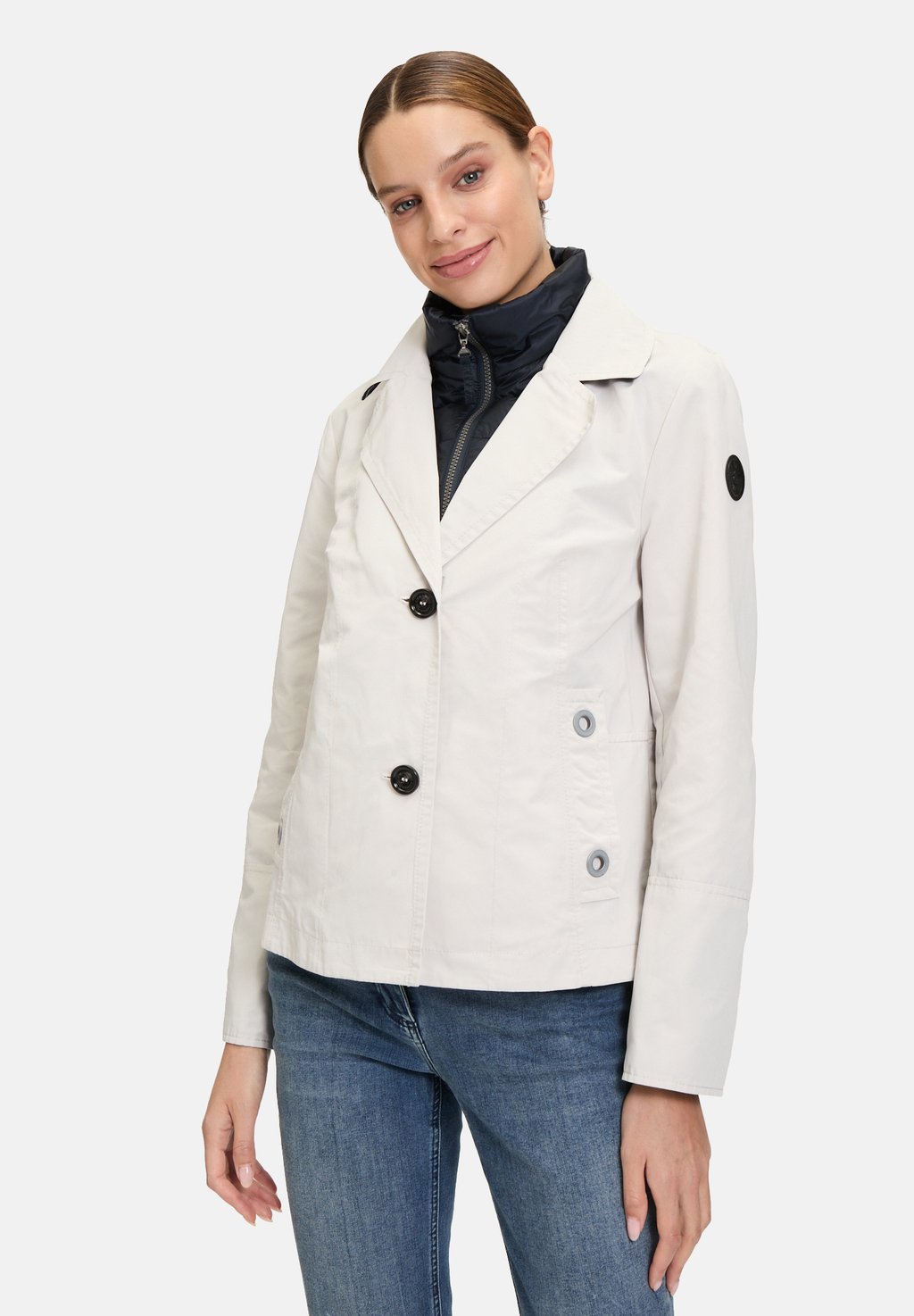 

Зимняя куртка ÜBERGANGSJACKE MIT ABNEHMBAREM WESTENTEIL Amber & June, бежевый