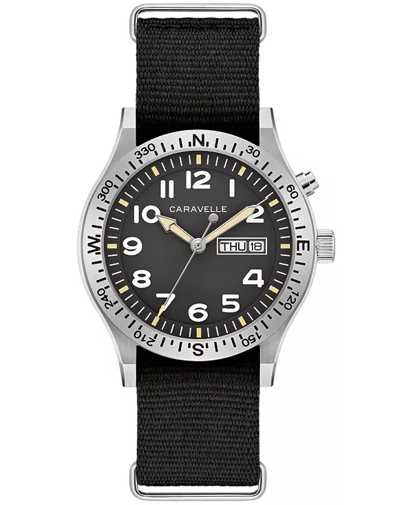 

Мужские винтажные повседневные часы Lite Up с черным нейлоновым ремешком, 39 мм Caravelle, black