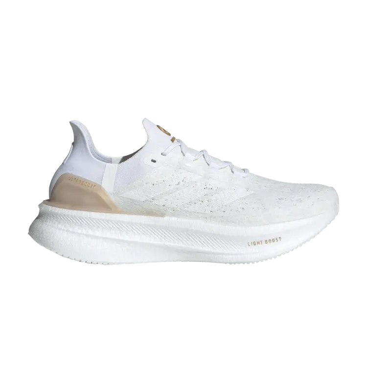 

Кроссовки Adidas Mercedes-AMG Petronas Formula One Team x UltraBoost 5 Strung, White Matte Gold