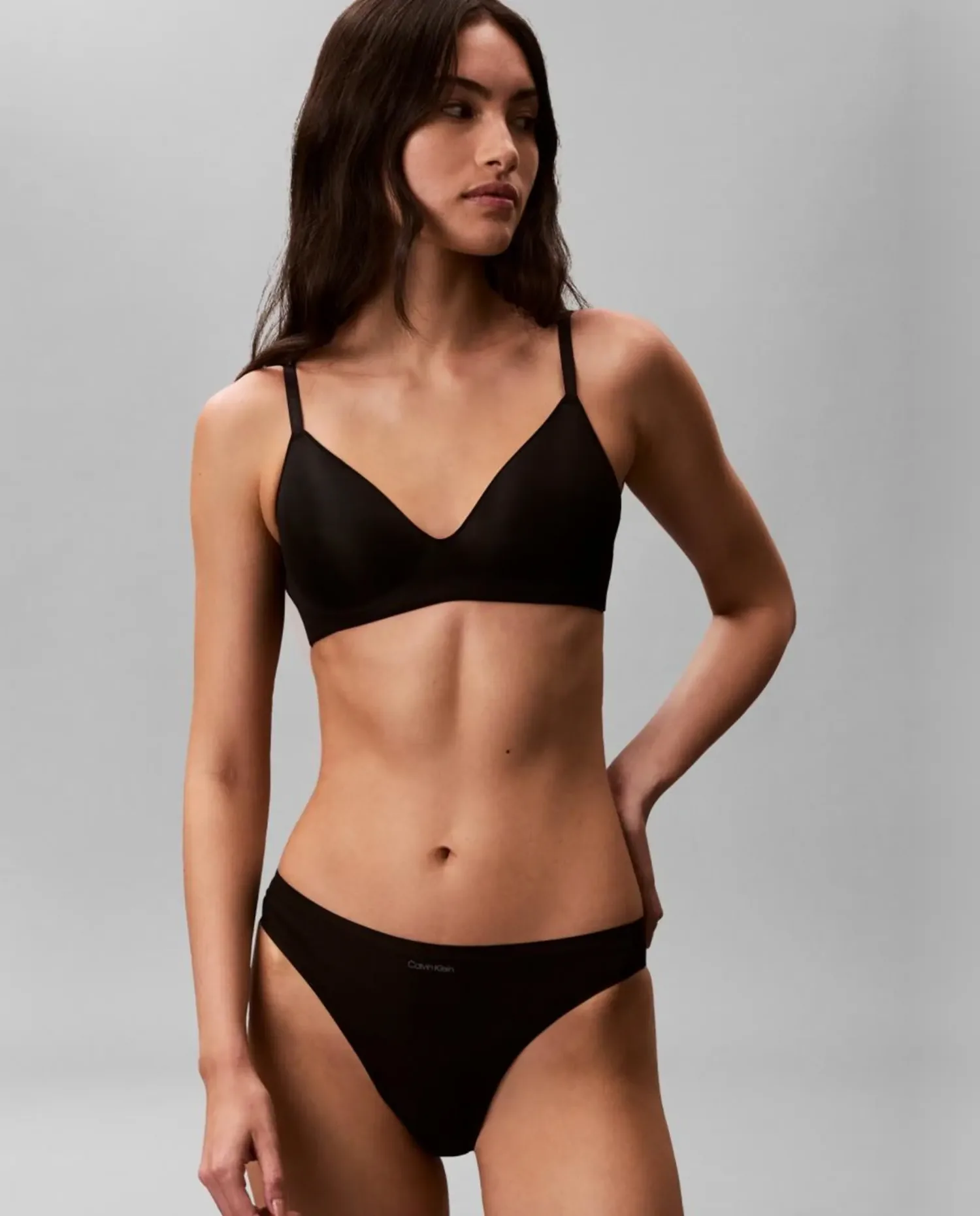 Формованный бюстгальтер PERFECTLY FIT ULTRALIGHT Calvin Klein, черный — фото 3