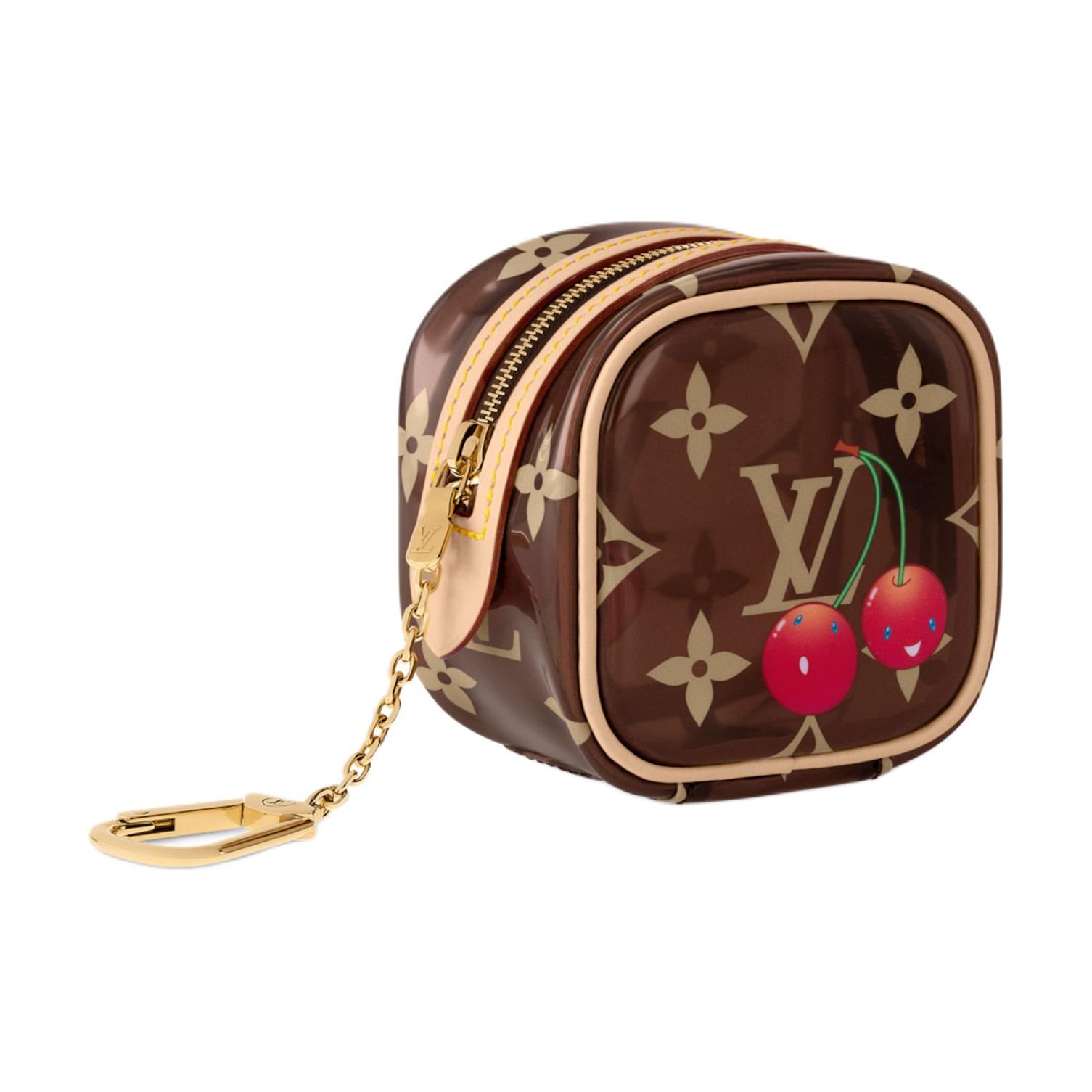 LOUIS VUITTON Кошелек для монет Takashi Murakami Cherry Cube с кристальным монограммным узором — фото 2