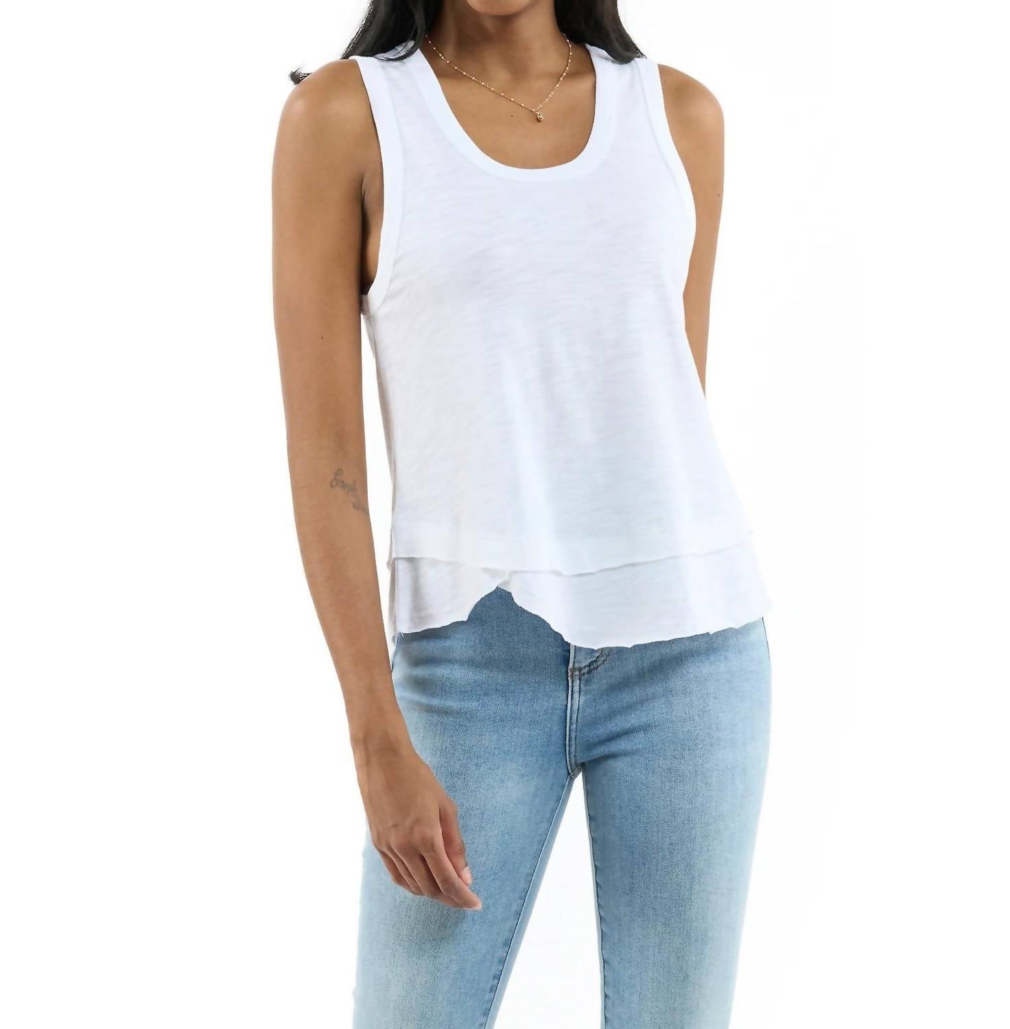 

Топ Ава CHRLDR, белый