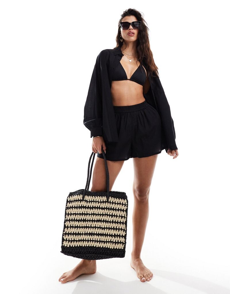 

Черные пляжные прозрачные шорты Miss Selfridge