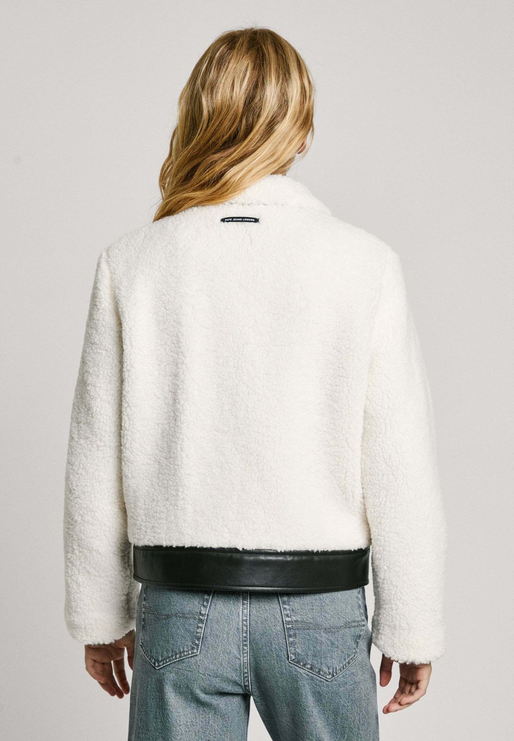 

Зимняя куртка FATIMA Pepe Jeans, белый