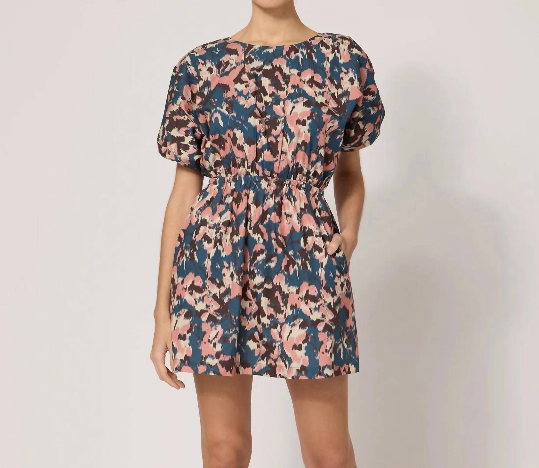 

Мини-платье Кимберли с принтом Le Jules Cleobella, цвет le jules print