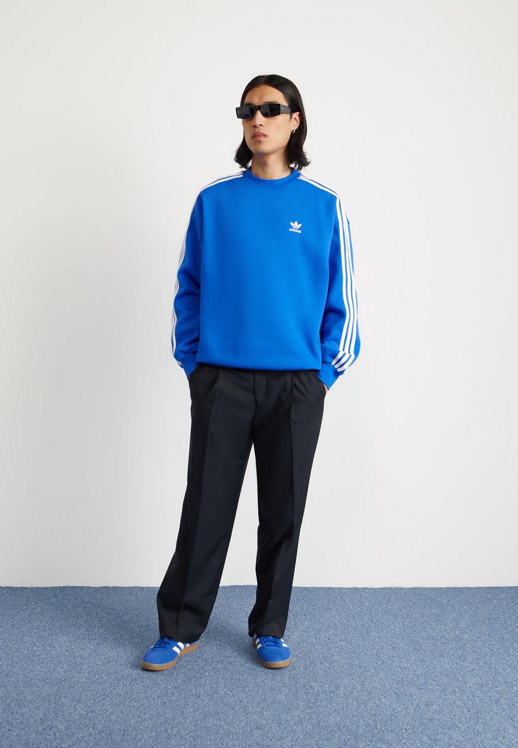 

Толстовка Oversize Crew adidas Originals, синий