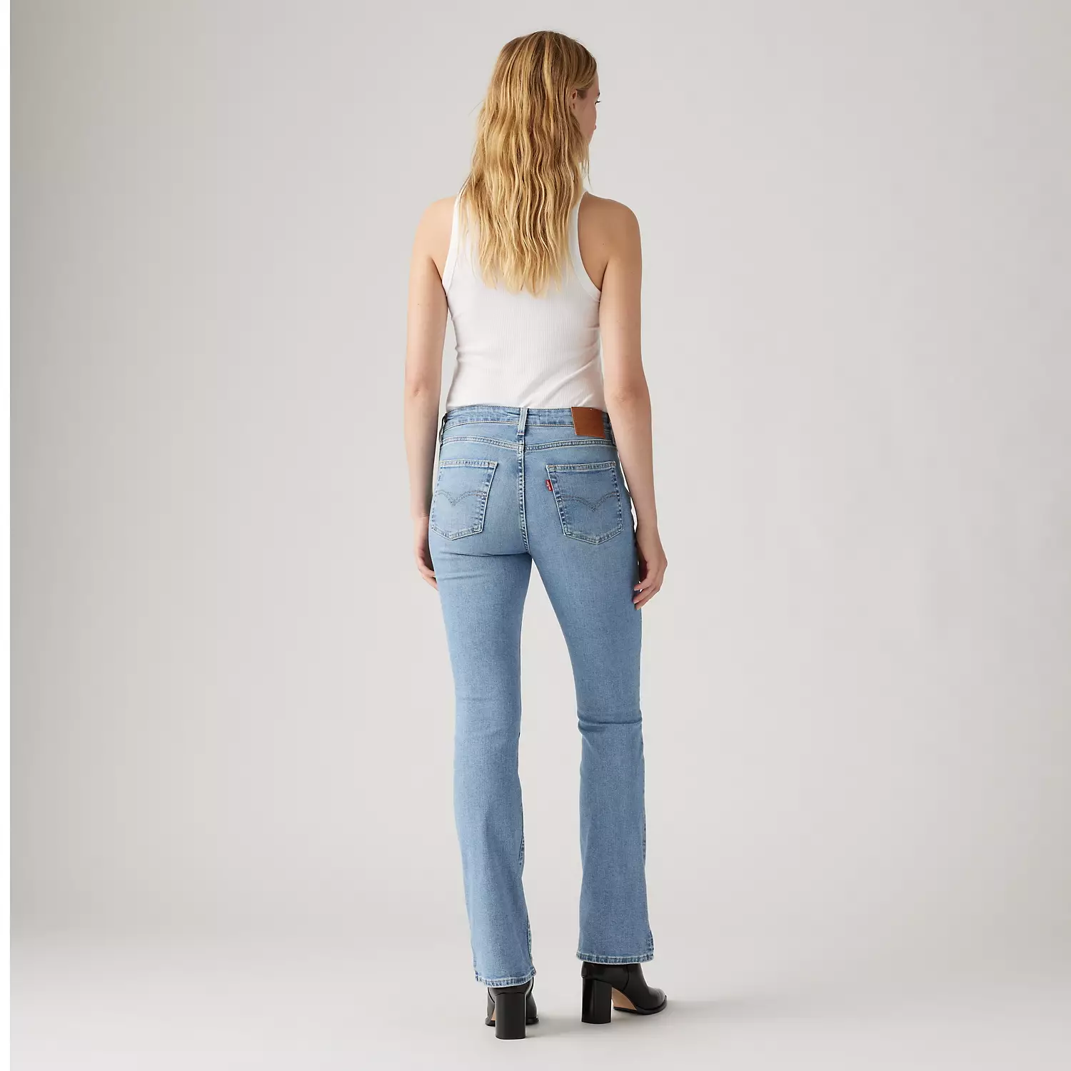 725 женские джинсы Bootcut с высокой посадкой Levi's, цвет Blue Wave Light - Light Wash — фото 3