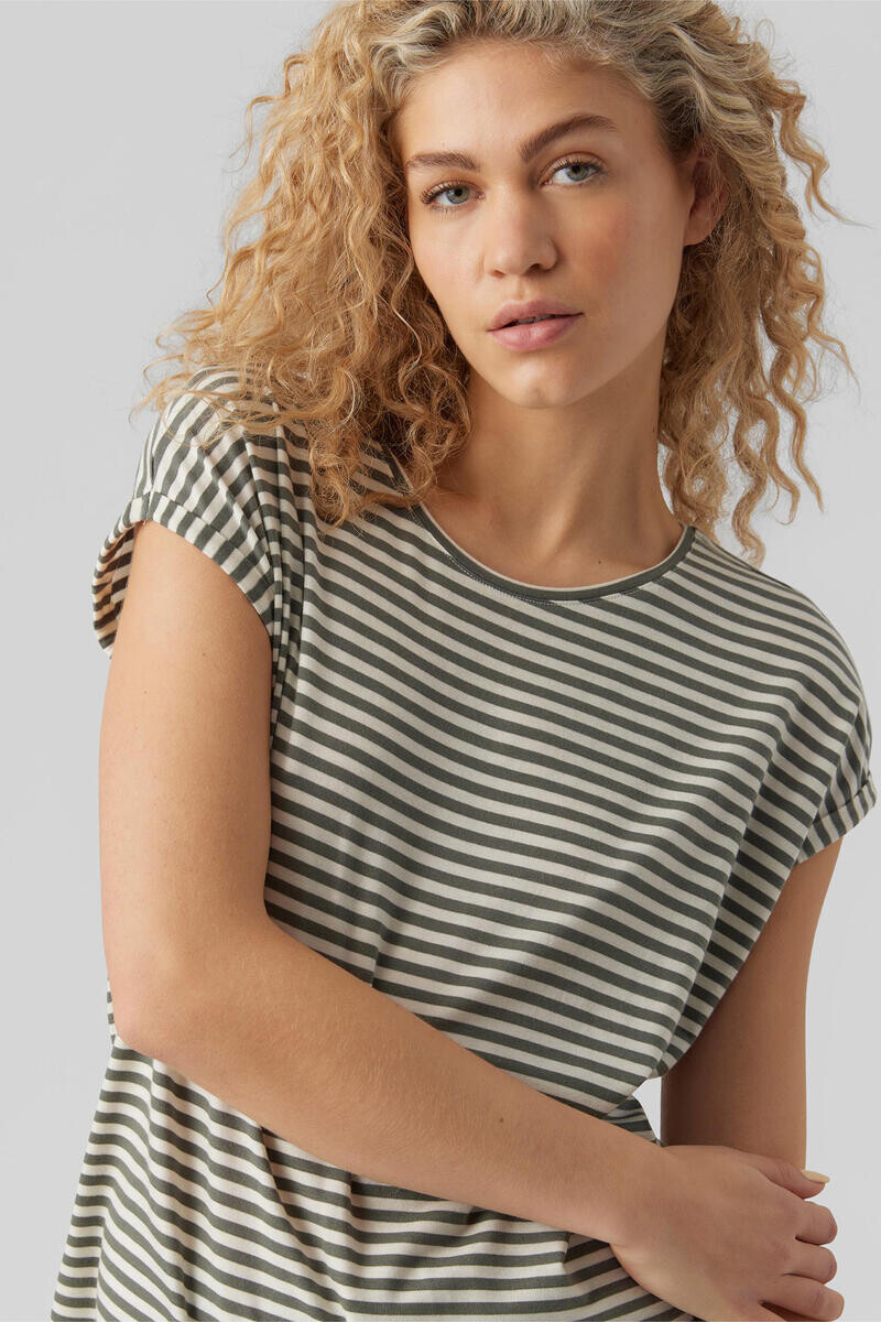 

Базовая футболка с коротким рукавом Vero Moda, зеленый