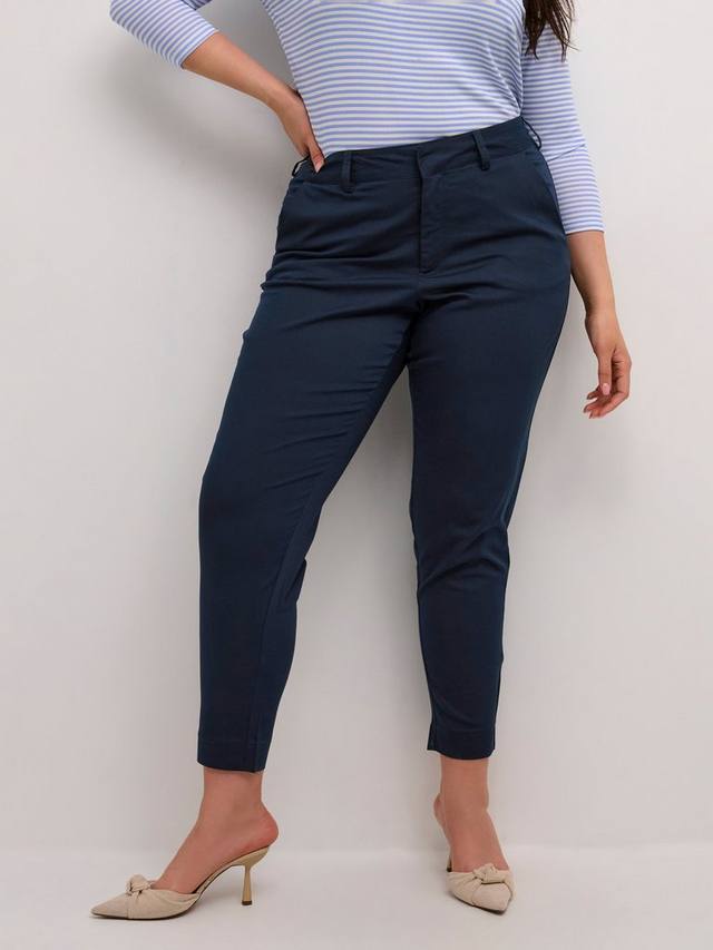 

Брюки leana chino 7/8 KAFFE Curve, темно-синий