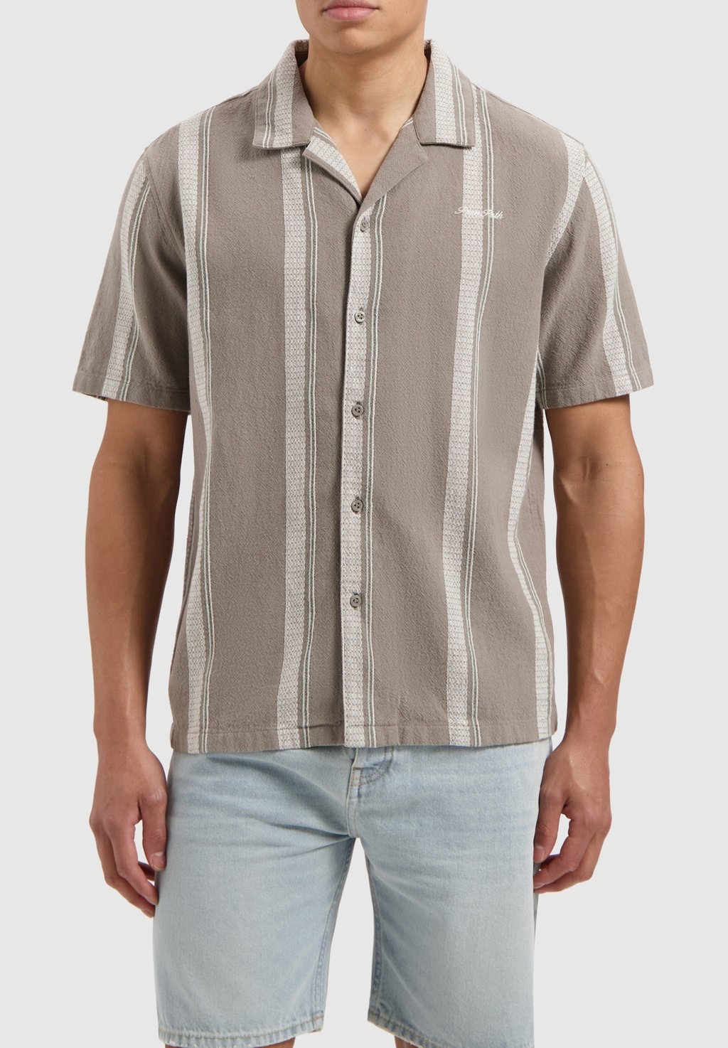 

Рубашка SHORT SLEEVE Pure Path, серо-коричневый