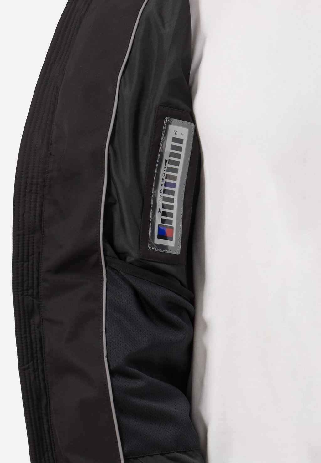 

Зимняя куртка CASH-MERE PADDED JACKET MIT KAPUZE CASH-MERE, черный