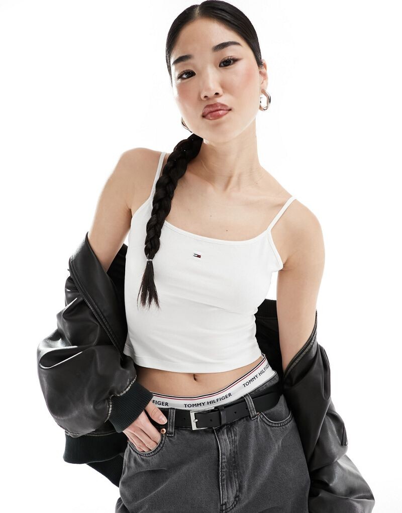

Tommy Hilfiger – белый укороченный топ на бретелях