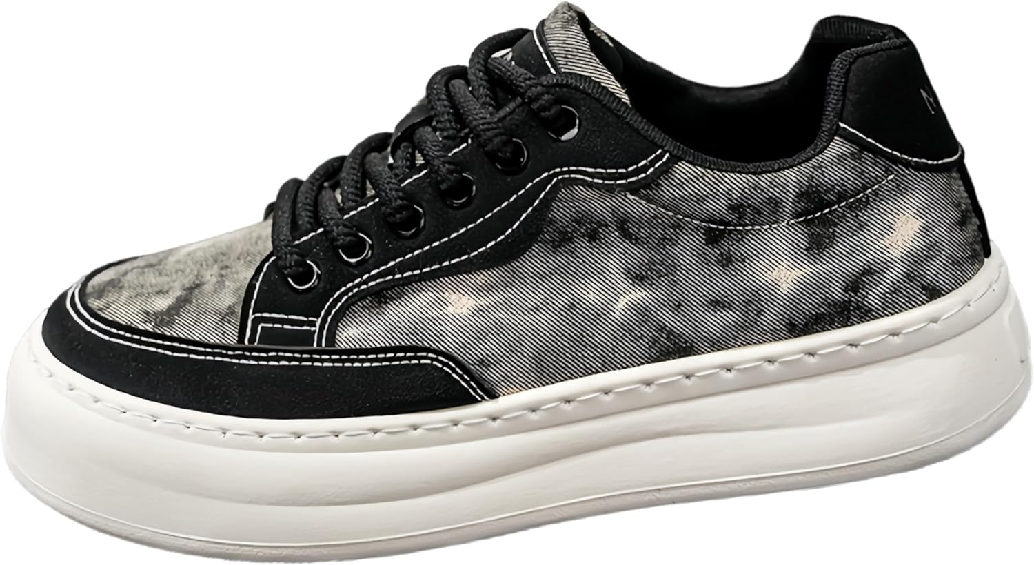 

Мужские винтажные тканевые кроссовки с толстой подошвой и низким верхом. Мягкая и удобная внутренняя отделка. Противоскользящая и износостойкая подошва. Подходят для всех сезонов Clolinde, черный