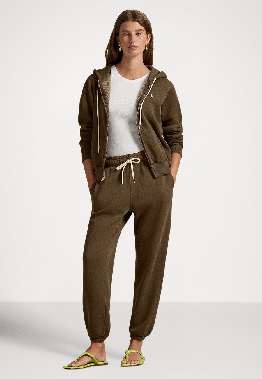 Толстовка Polo Ralph Lauren FLEECE FULL ZIP HOODIE, York Brown/Brown — фото 2