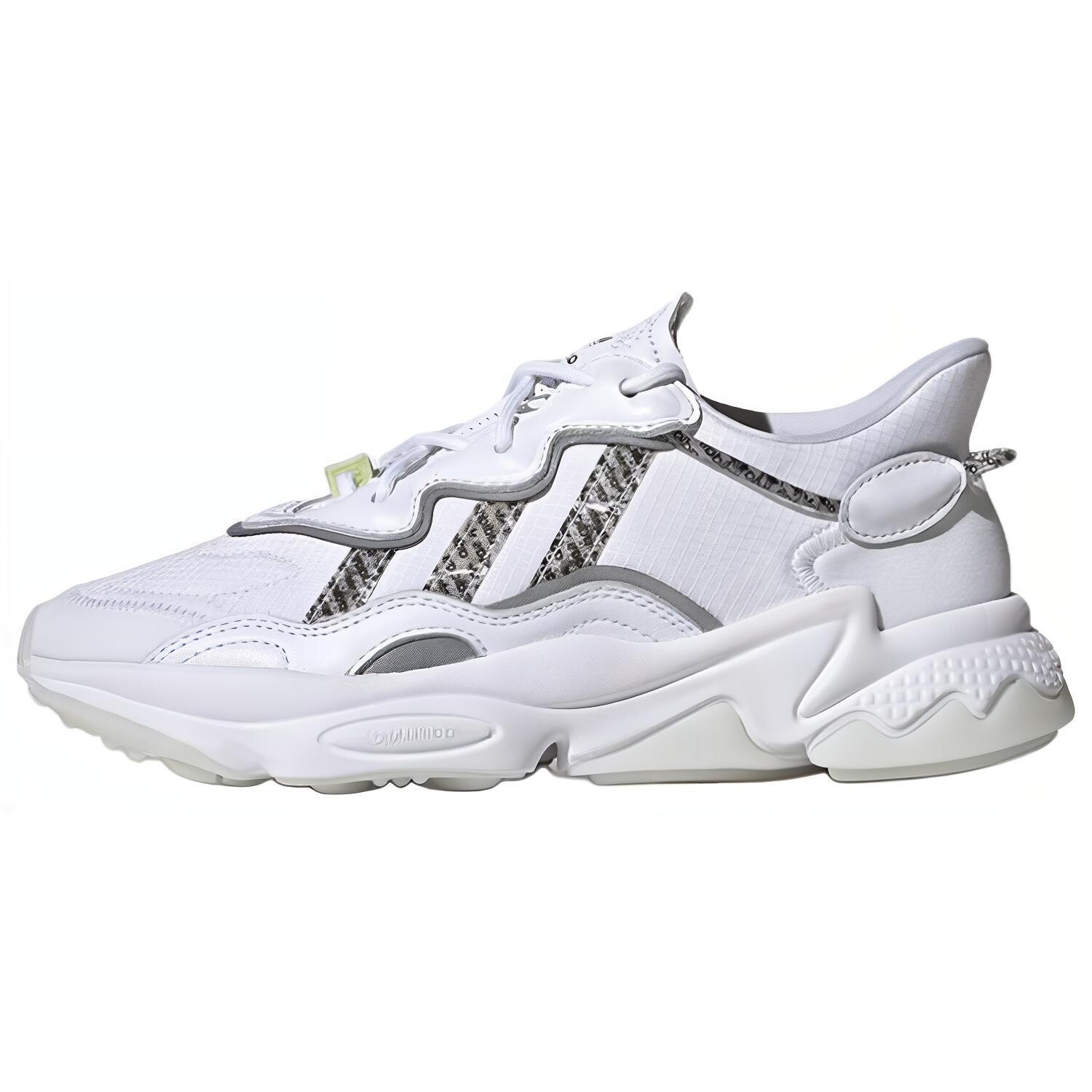 

adidas originals Ozweego Lifestyle Shoes Women's Low-top White/Black