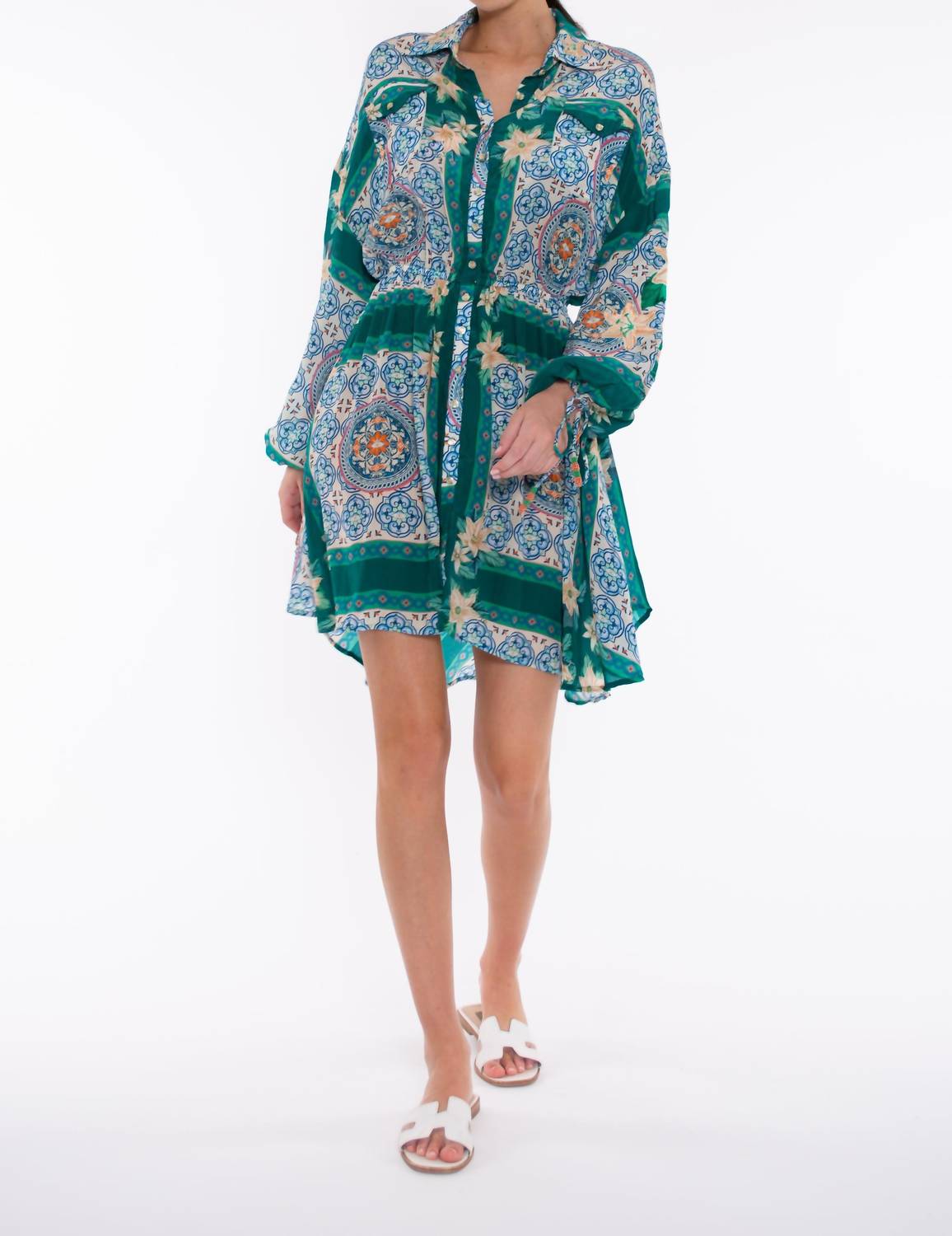 

Платье Vega в плитке Aqua Grecia TAJ by SABRINA CRIPPA, цвет aqua grecia tile